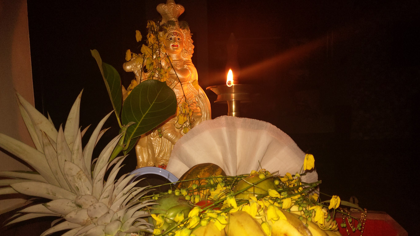 Vishu, the Malayali New Year, is celebrated with grand festivities. The highlight is Vishukani which involves seeing auspicious things like rice, vegetables, flowers, betel leaves, coins, a mirror and other things on waking up.